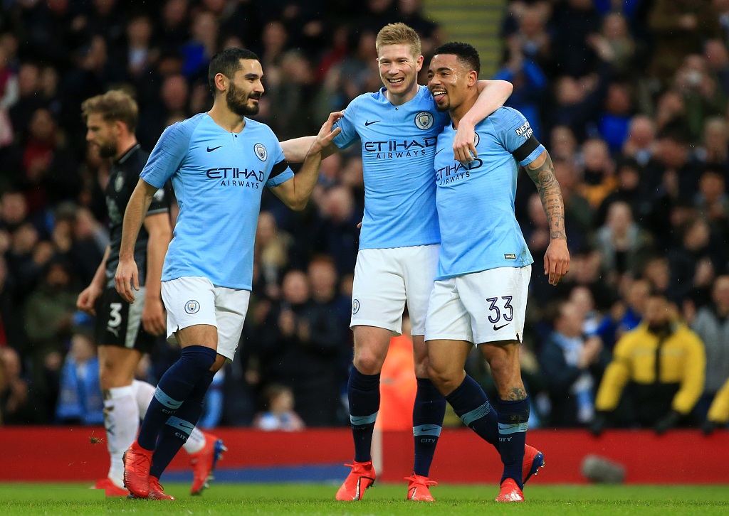 西甲：巴萨客场2-2战平塞维利亚