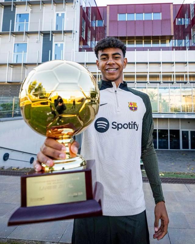 彭啸：说不遗憾是假的，更希望并肩作战过的兄弟们能越来越好