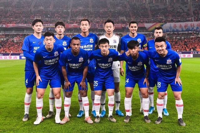 意媒：米兰有意乔纳森-戴维，但尤文不愿意在冬窗出售