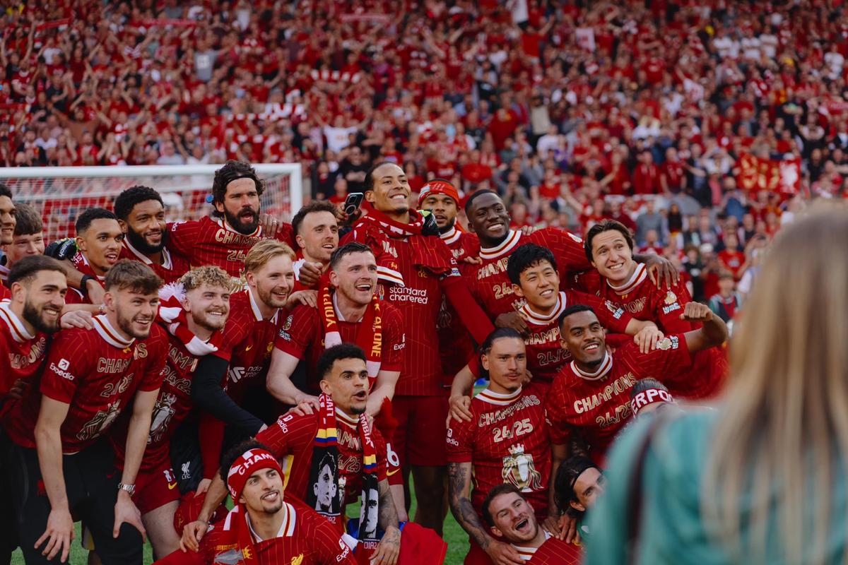 曼联与切尔西、阿斯顿维拉及竞争对手的下一个英超赛程比较