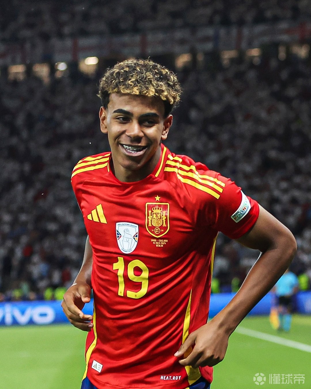 巴媒：内马尔左膝疼痛，或将缺席桑托斯的下一场比赛