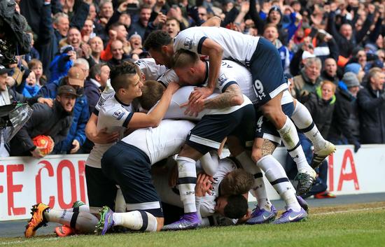 国乒击败法国队，王曼昱战胜帕瓦德，孙颖莎和王楚钦混双取胜